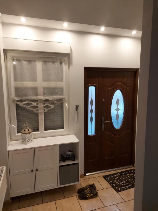 Boguszów-Gorce Apartament Przy Ratuszu מראה חיצוני תמונה